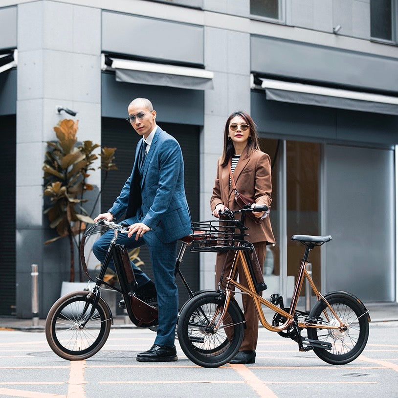 Handmade Comic Boutique fascinates the world with its addictive miniature light motorcycle.